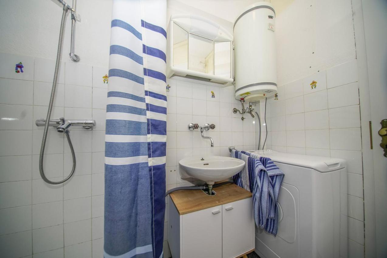 Apartman Mate Splitska Eksteriør bilde